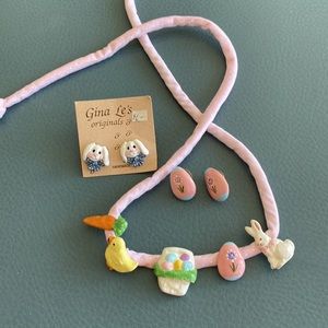 Easter novelty necklace and earrings